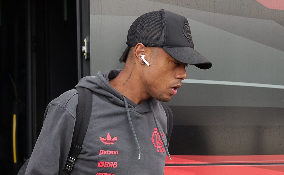 Bruno Henrique recebe informação sobre novo julgamento no STJD e atacante pode ser punido