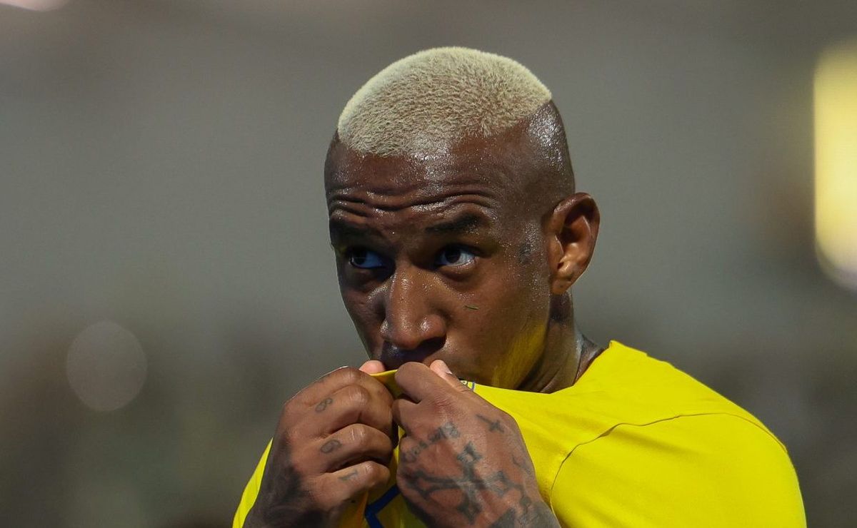 Anderson Talisca está animado com interesse do Flamengo e Fenerbahçe aceita liberar o meia em janeiro