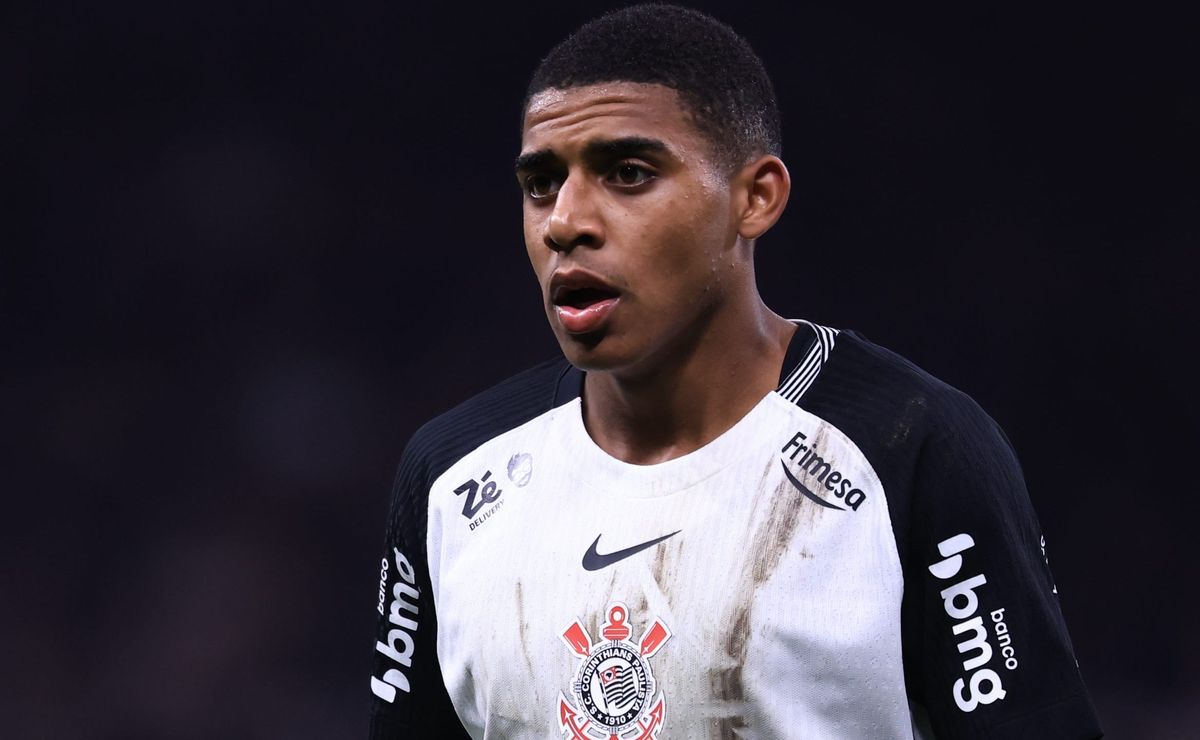 Gui Negão vê minutos diminuírem após volta de Yuri Alberto e Memphis Depay no Corinthians