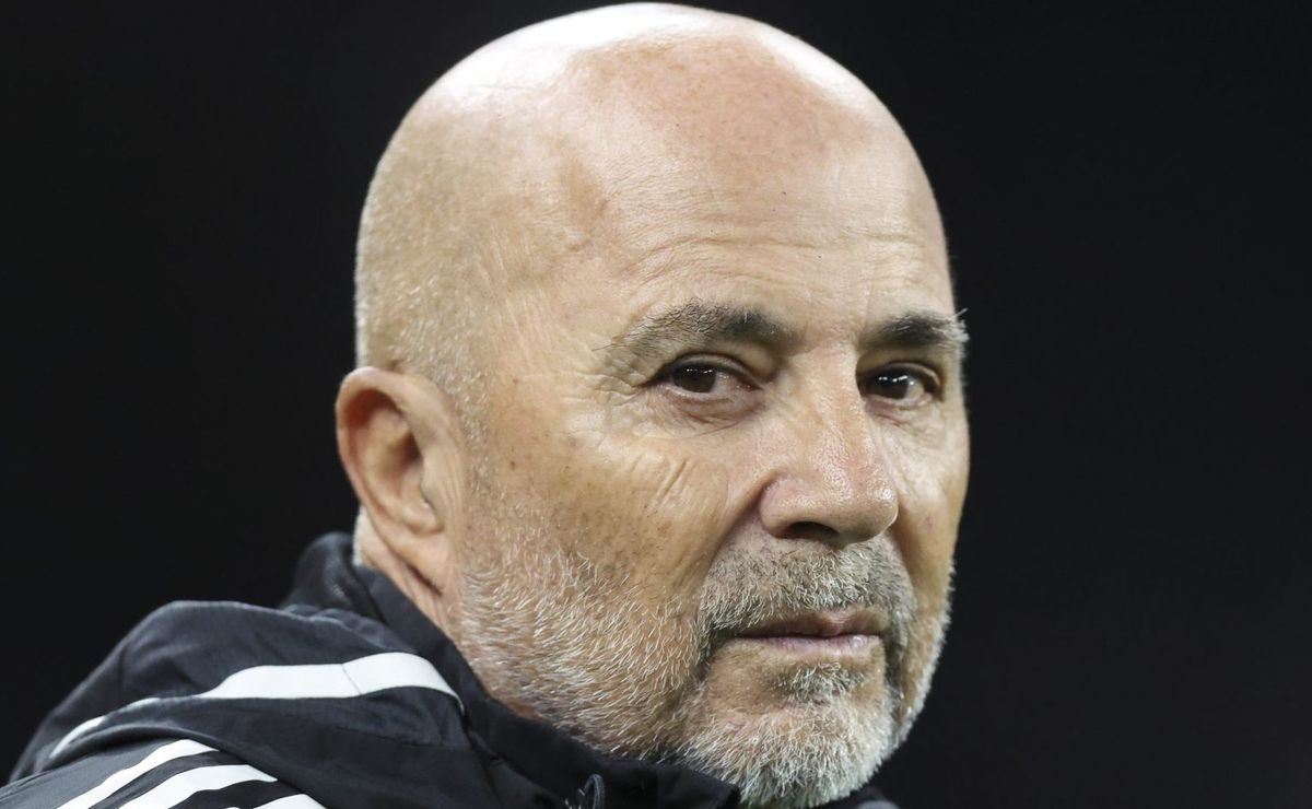 Atlético-MG domina o Del Valle e avança à final da Sul-Americana sob comando de Sampaoli