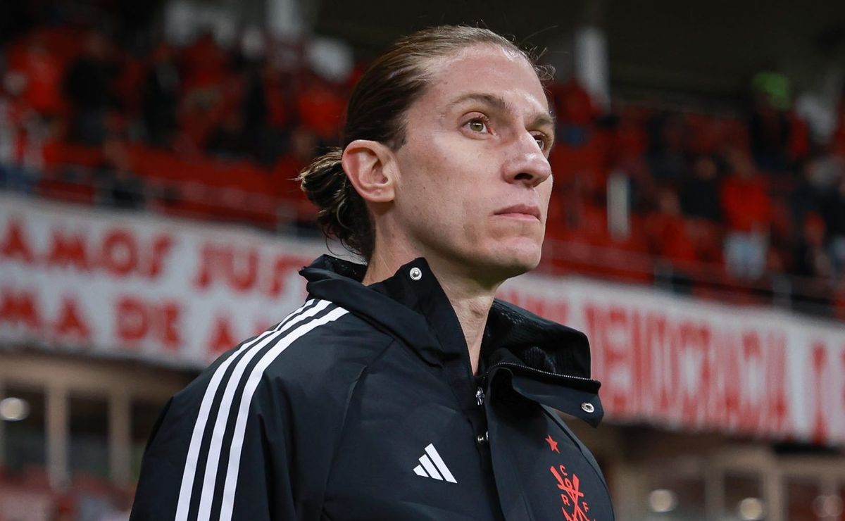 Filipe Luís inova escalação e treino revela Flamengo sem atacante de referência para enfrentar o Racing