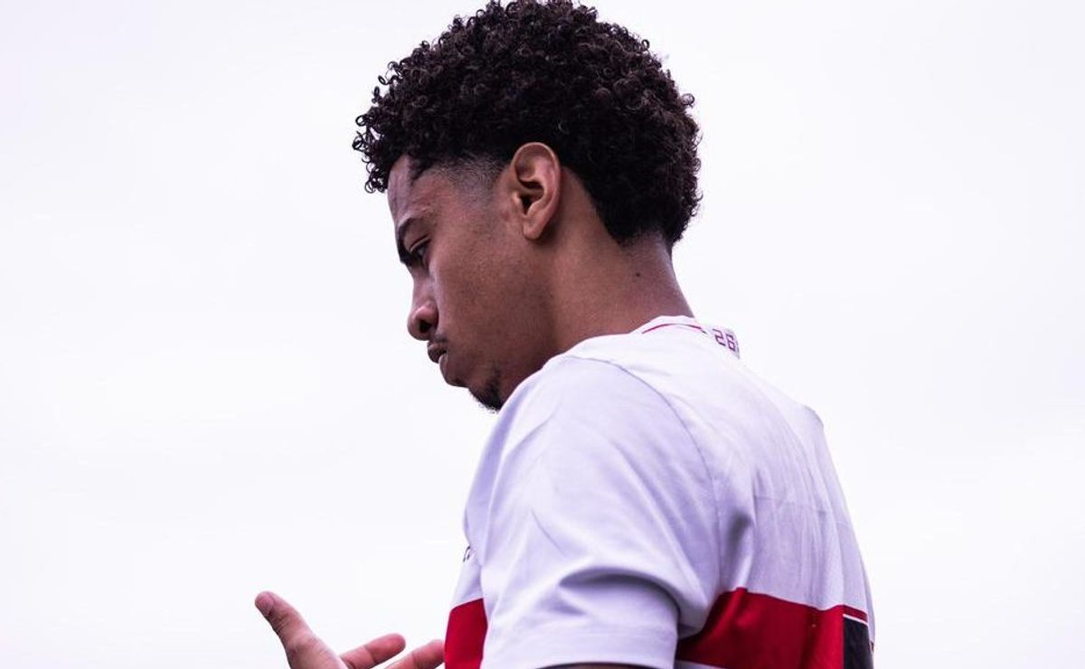 PH Bezerra vive grande fase na base do São Paulo e pode ser promovido aos profissionais em 2026