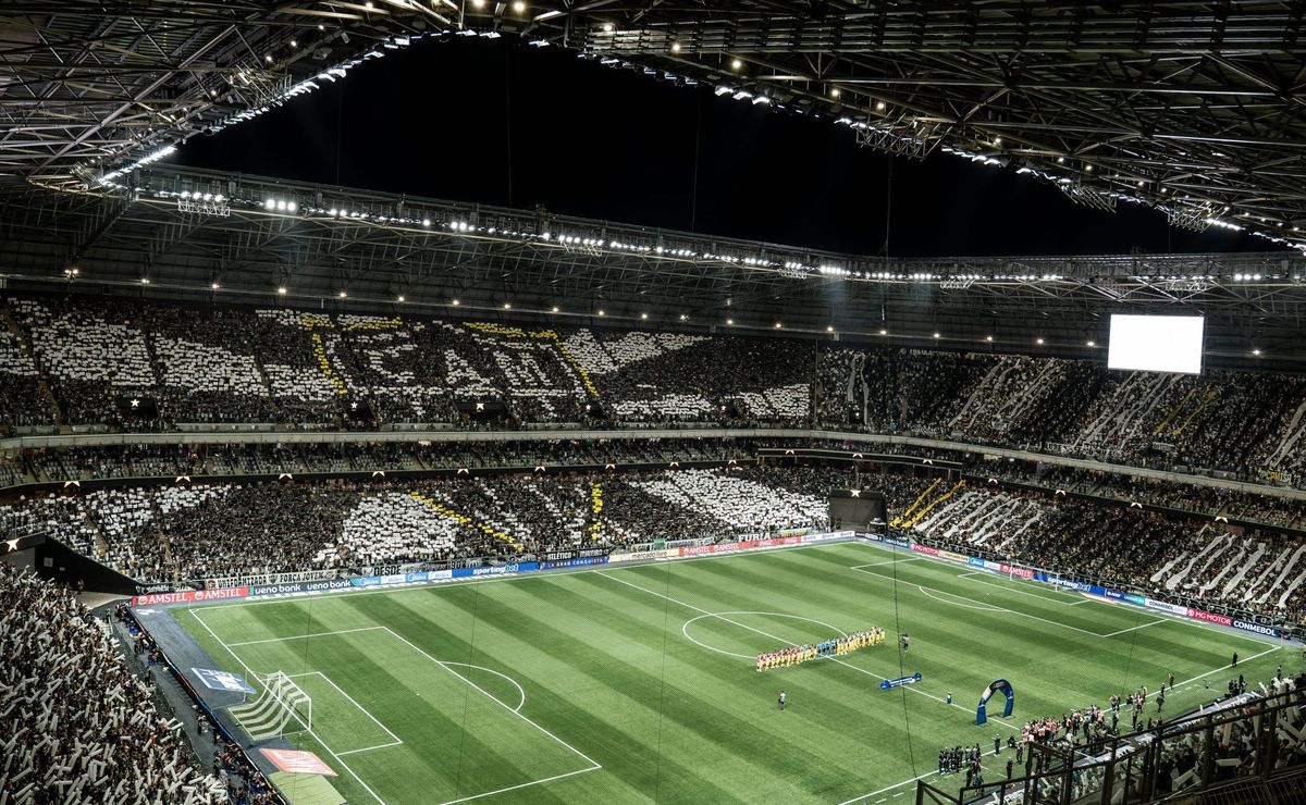 Após classificação do Atlético-MG na Sul-Americana, preços das passagens para a cidade da final sobem