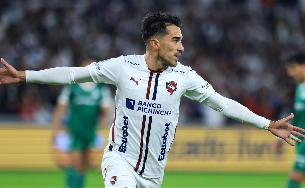 Antes de Palmeiras x LDU, Azulgaray prega cautela apesar da ótima vantagem: “Pés no chão”