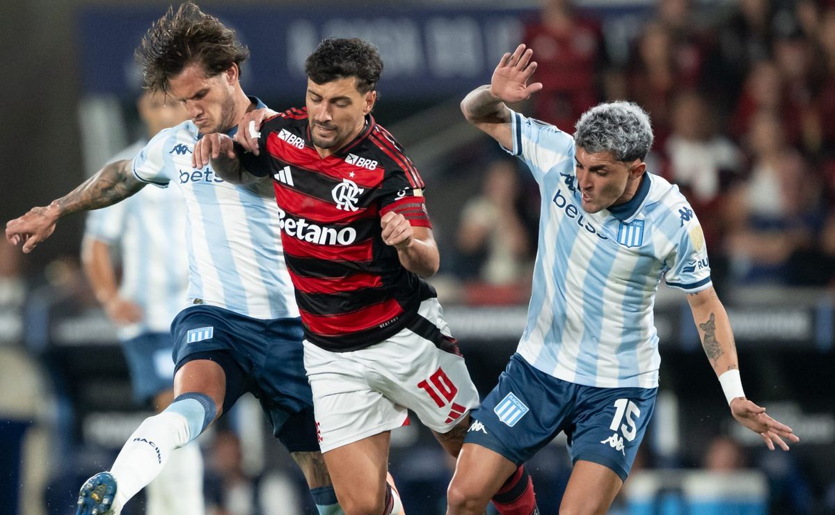 Racing x Flamengo: Escalações oficiais para decisão na semifinal da Copa Libertadores
