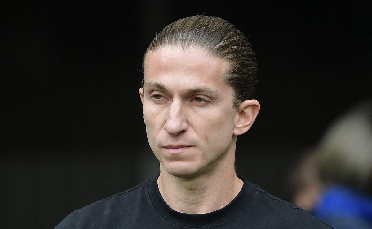 Filipe Luís destaca felicidade após se classificar para mais uma final de Libertadores: “Privilégio e orgulho”