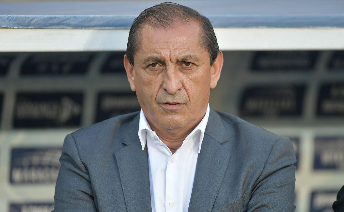 Ramón Díaz ganha dois reforços no Internacional para enfrentar o Atlético-MG e Bernabei e Alisson retornam