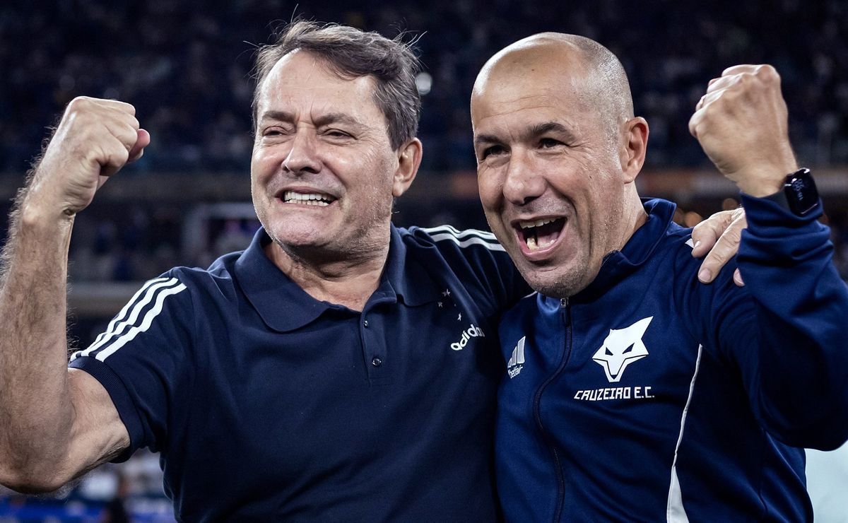 Leonardo Jardim se reúne com Pedrinho BH e decide seguir no Cruzeiro até o fim de 2026