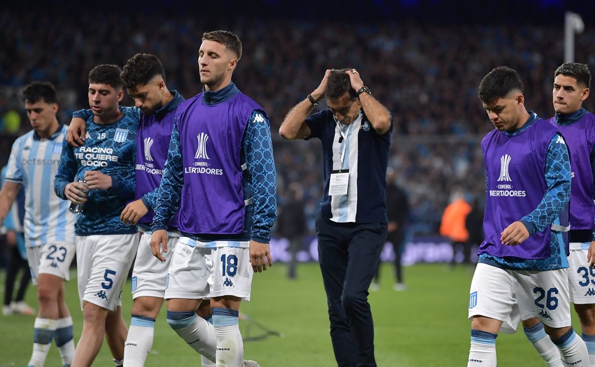 Argentinos detonam Piero Maza após 6 minutos de acréscimos em Racing x Flamengo