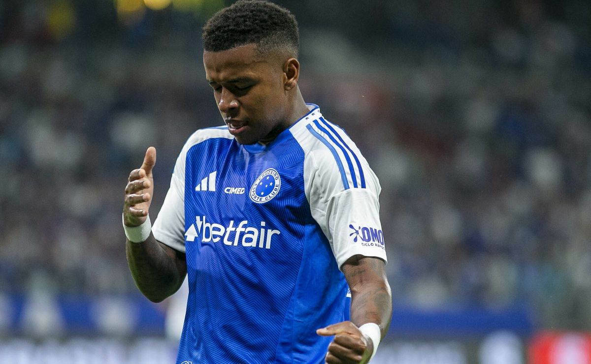 Cruzeiro perde dois atacantes por lesão e Keny Arroyo assume titularidade em reta final decisiva
