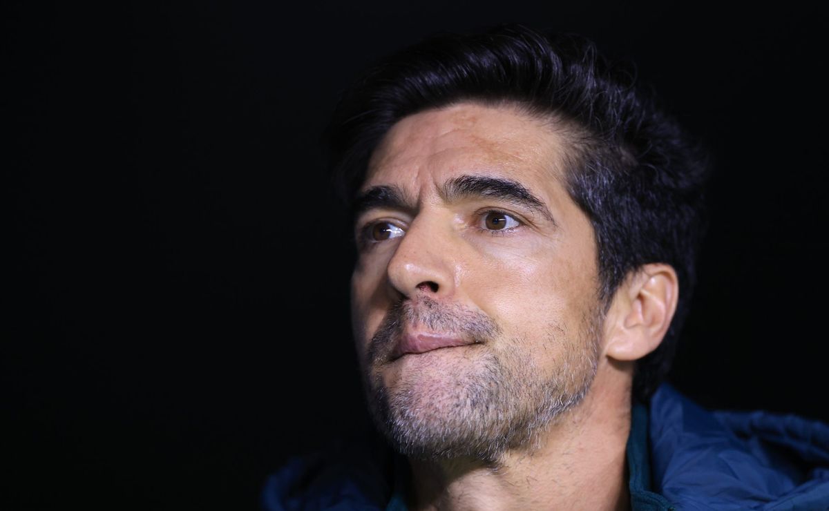 Abel revela o que aconteceu em Palmeiras x LDU para grande virada: “Jogo tático e mental”