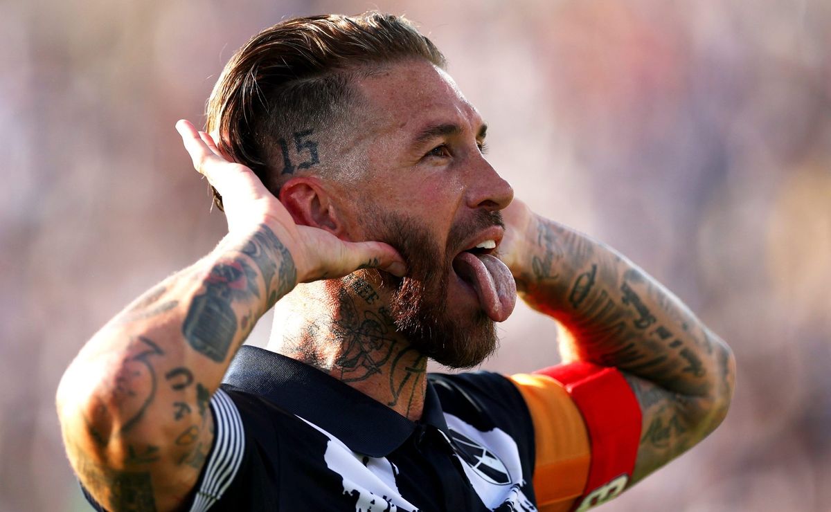 Staff de Sergio Ramos confirma procura de presidenciável do Grêmio para reforçar time em 2026