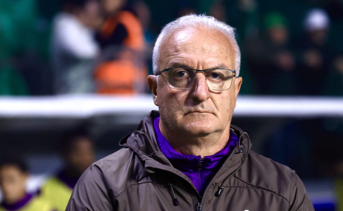 Corinthians ainda aguarda Cruzeiro para definir situação de Fagner; Dorival Jr pode o utilizar caso retorne