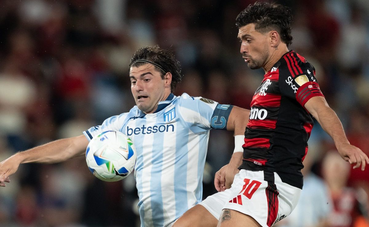 Dublador revela fala de Filipe Luís sobre atuação de Arrascaeta em Racing x Flamengo: “Muito abaixo”