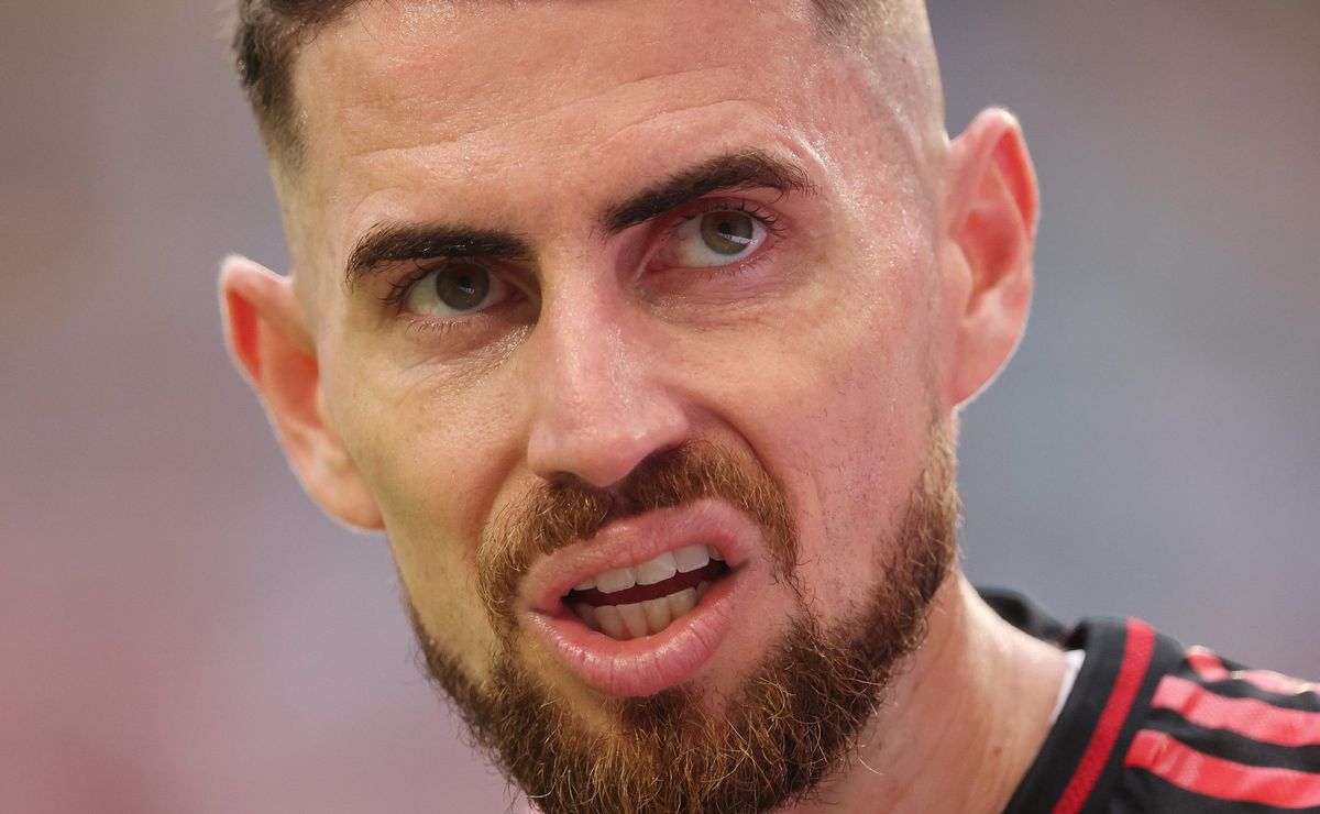 Flamengo recebe o Sport com desfalques e torcida questiona ausências de Jorginho, Alex Sandro e Léo Ortiz