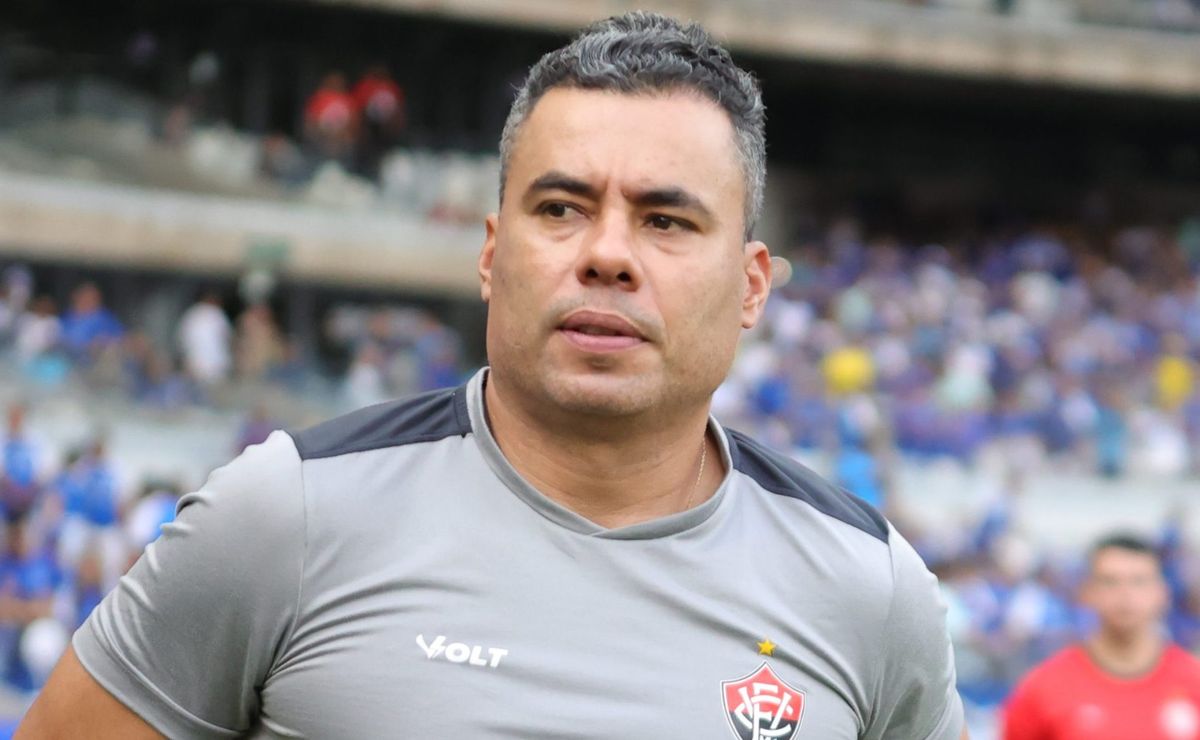 Jair Ventura aponta fator principal para vitória do Cruzeiro no Mineirão: “Poder de investimento”
