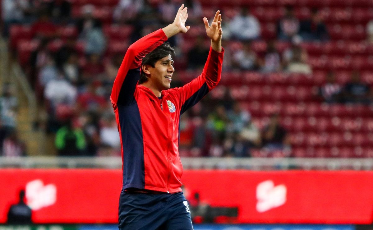 ESCANDALO TOTAL:  Estos son los problemas que enfrentaría José Juan Macías si sale de Chivas