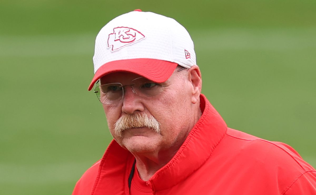 Andy Reid makes something clear to the Bills on Chiefs' alleged referee ...