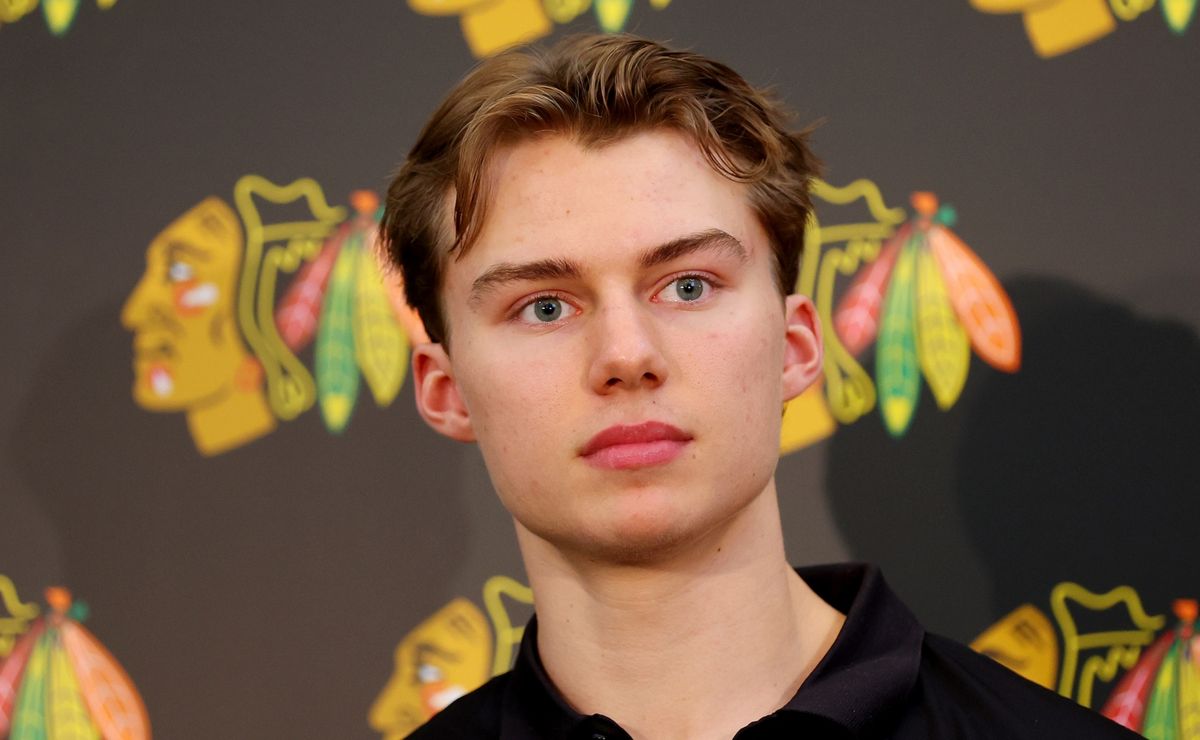 Conner Locker Connor Bedard breaks silence with honest admission about the Blackhawks ...