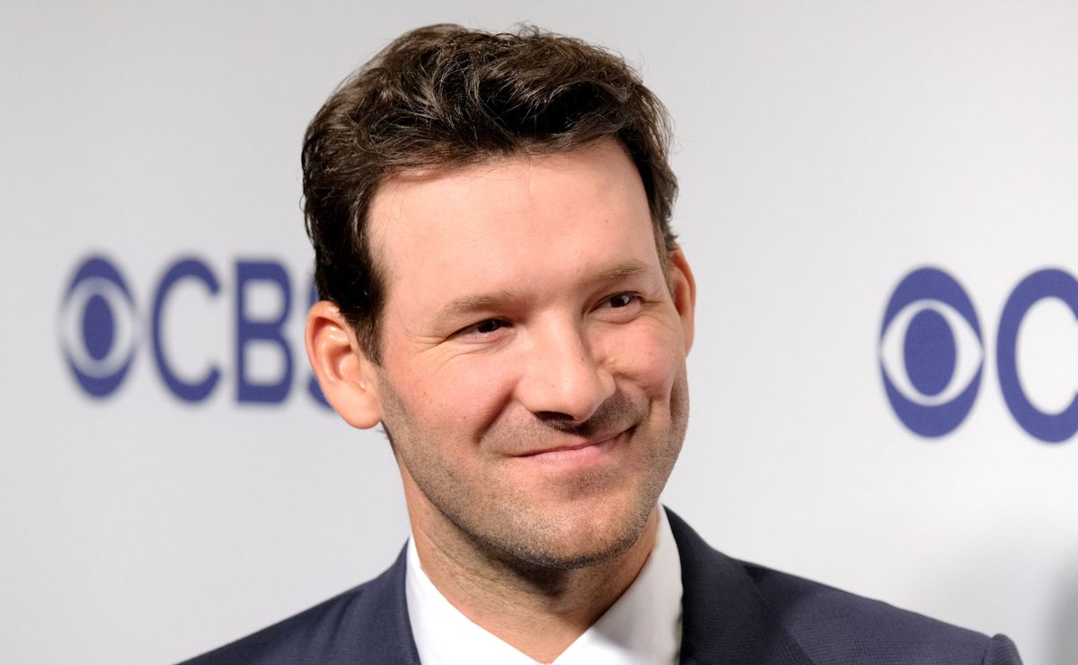 Cowboys icon Tony Romo adds pressure on Dak Prescott after George ...