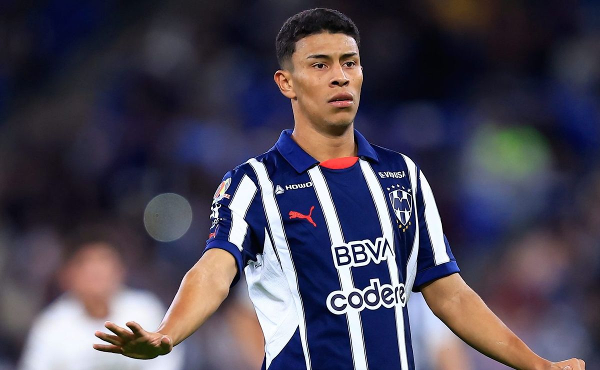 Johan Rojas Children Rayados, en alerta: un equipo colombiano busca a Johan Rojas