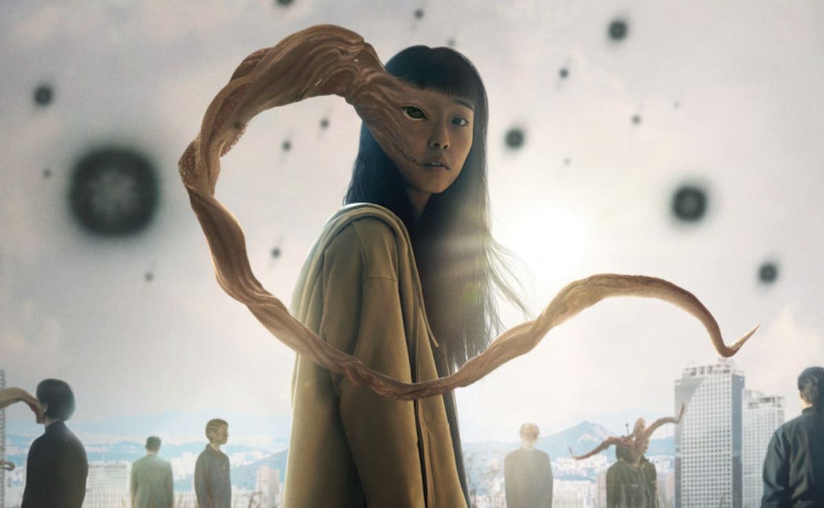 El animé que tienes que ver sí o sí para entender Parasyte: Los Grises, la nueva serie coreana de Netflix