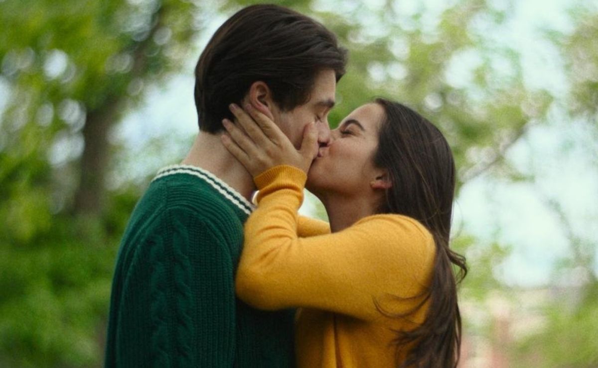 Mil veces hasta siempre, de Max: Trailer, sinopsis, estreno y reparto