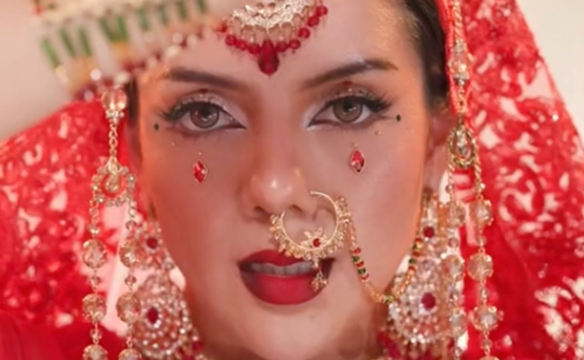 Asoka Makeup: VIDEO del origen del trend de maquillaje de TikTok y qué dice la canción en español