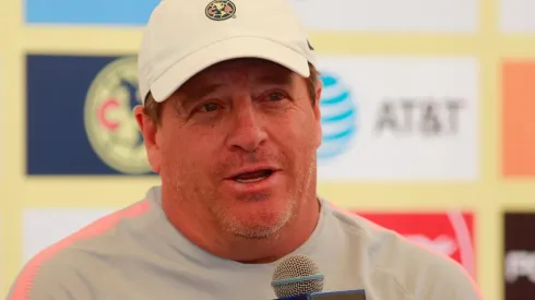 El Piojo Herrera promete más oportunidades para los chavos.