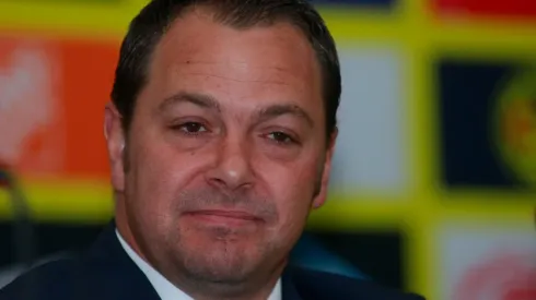 Baños ve lejana la posibilidad de salir del Azteca.