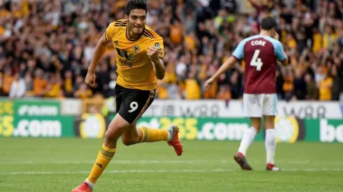 Raúl Jiménez anotó su segundo gol en la Premier League.