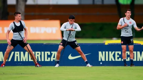 El plantel del América realizó el simulacro de sismo.