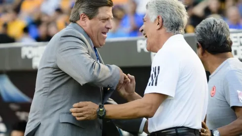 Ferretti y Herrera se saludaron con cariño.