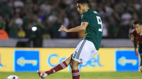 Jiménez luce como la gran promesa en el centro del ataque mexicano