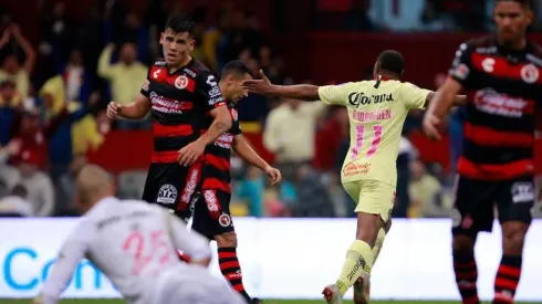 Fuimos pocos los que estuvimos alentando al equipo