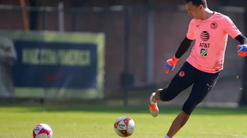 Marchesín reconoció su error con el juvenil Arturo Sánchez.