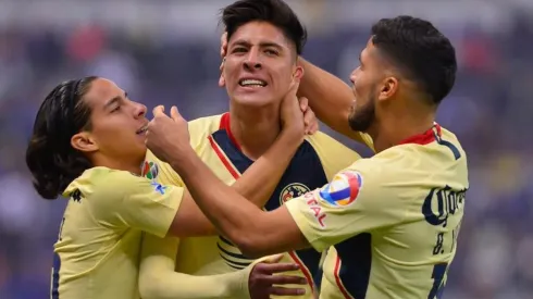 Dedicó su éxito a quienes le acompañaron en el Azteca