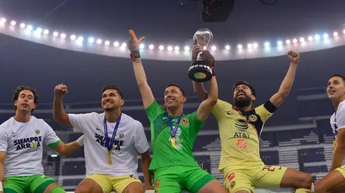 Agustín Marchesín alcanzó los 100 partidos con la playera del América.