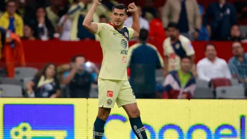 Raúl Jiménez pide más oportunidades para Henry Martin.