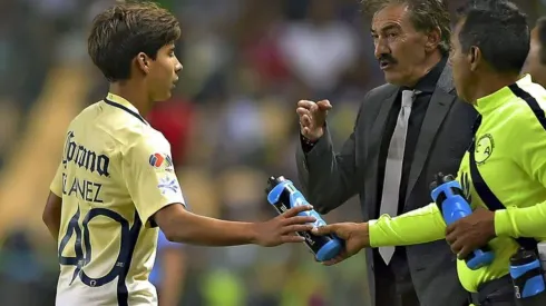 En 2017 el estratega hizo debutar a la Joya