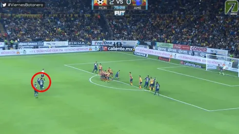 Nicolás Castillo anotó un gol de tiro libre.