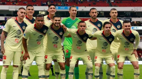 Equipo titular frente al Necaxa.