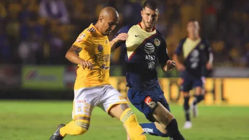 América visitando a Tigres en el Apertura 2018.