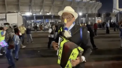 Kaballero Águila le dedicó canción a Marchesín.