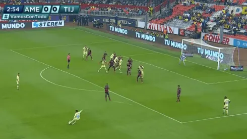 José Hernández anotó el 1-0 para el América.