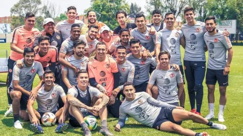 El actor compartió con el equipo en Coapa