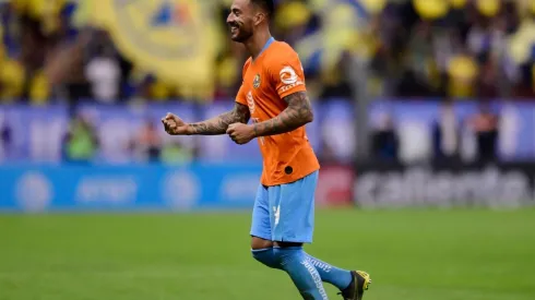 Aguilera abrió la Final de penal