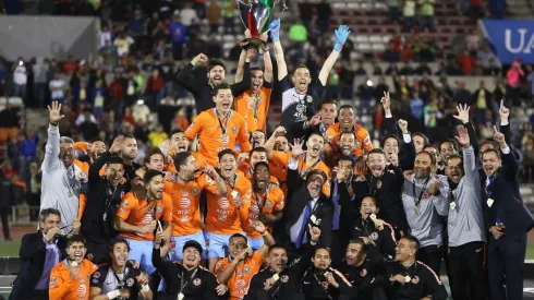 Corona homenajea al Campeón de Copa MX