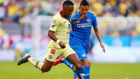 América enfrentando a Cruz Azul en el Clausura 2019.