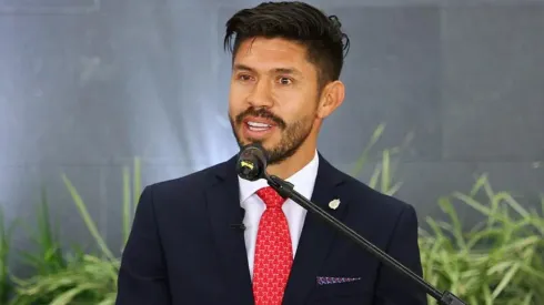 Oribe Peralta en su presentación en Chivas.